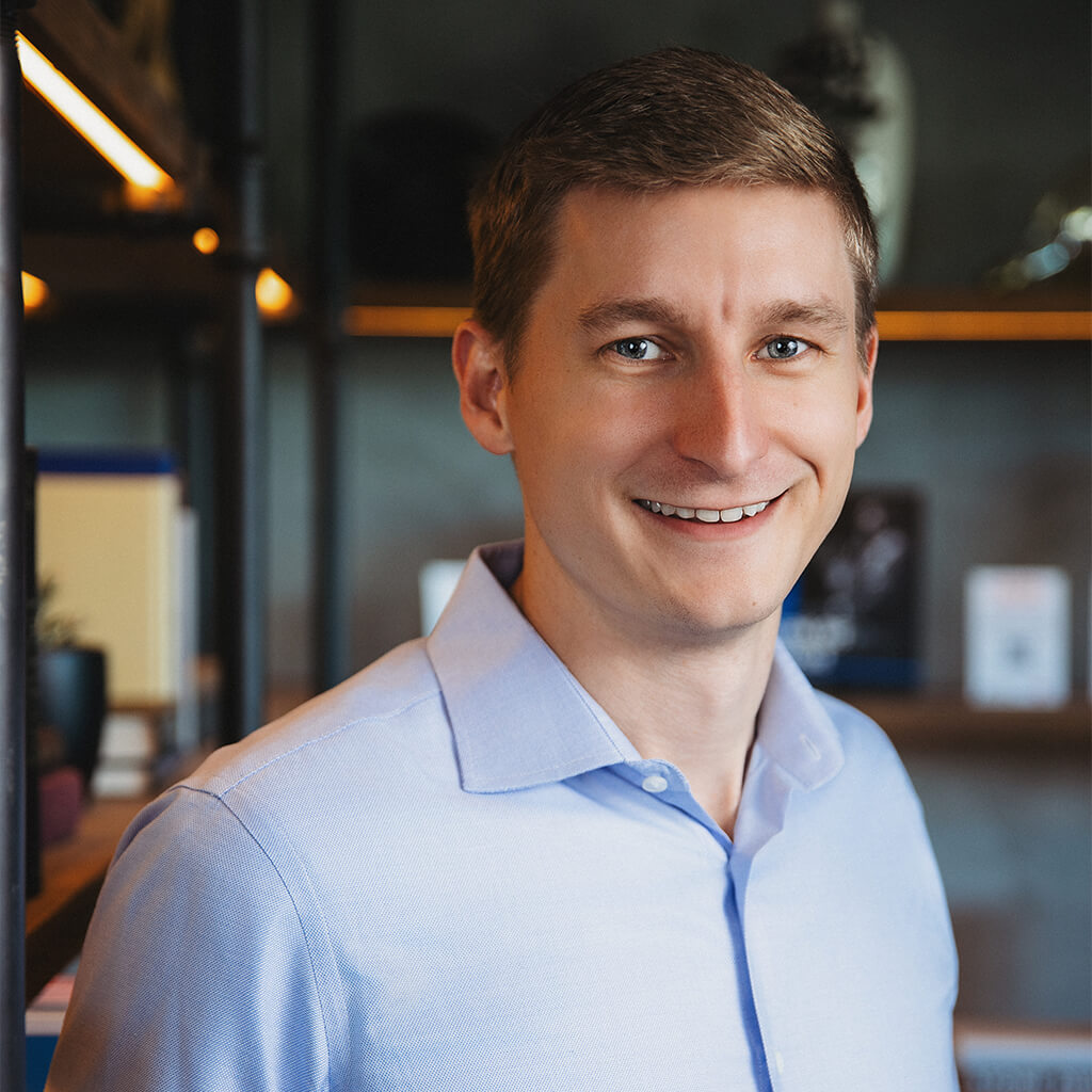 Jeff Totten headshot